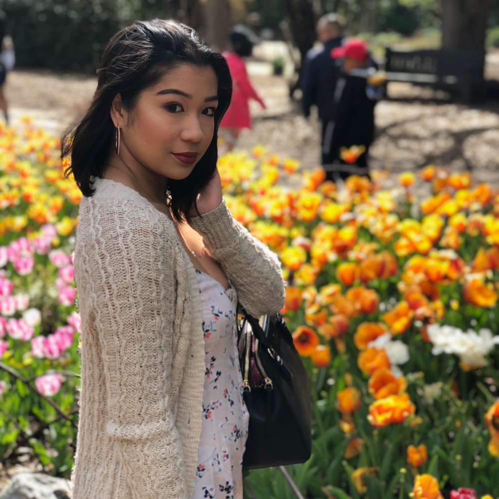 Meet your Posher, Alyssa